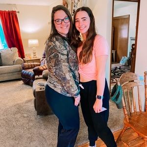 Meet your Posher, Katie